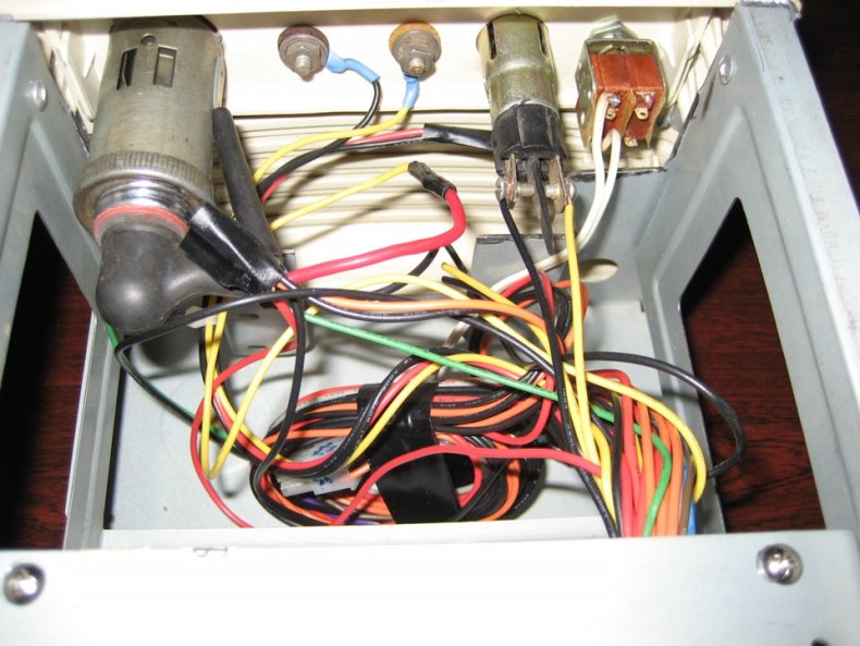 Преобразователь напряжения своими руками: как сделать инвертор (повышающий и понижающий) с 12В на 220В для различных нужд?