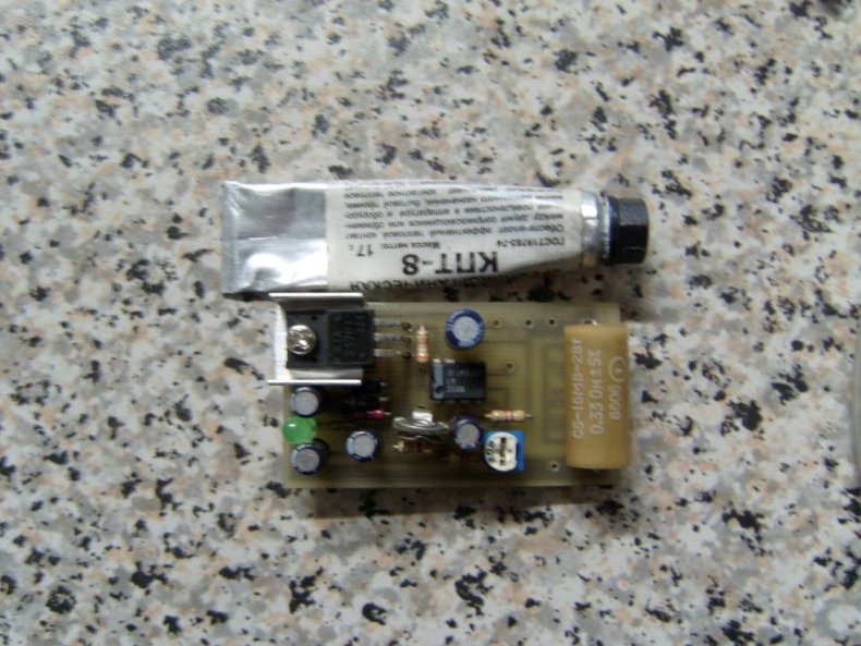 Регулятор оборотов своими руками: поэтапная инструкция создания без знания электроники регулятора для двигателя переменного тока 220В