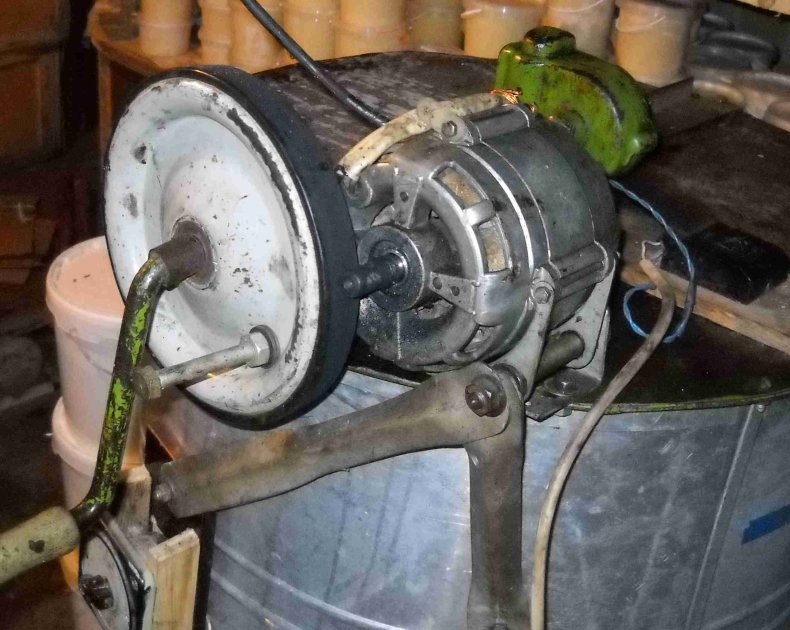 Регулятор оборотов своими руками: поэтапная инструкция создания без знания электроники регулятора для двигателя переменного тока 220В