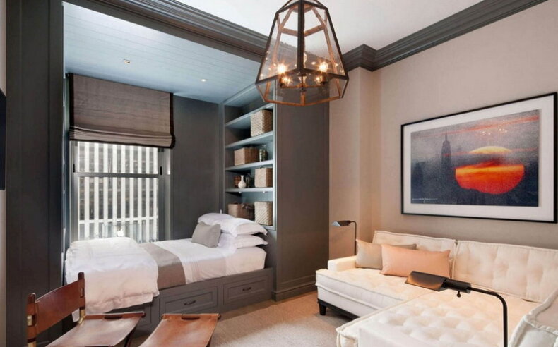 Как правильно поставить кровать в спальне любой площади