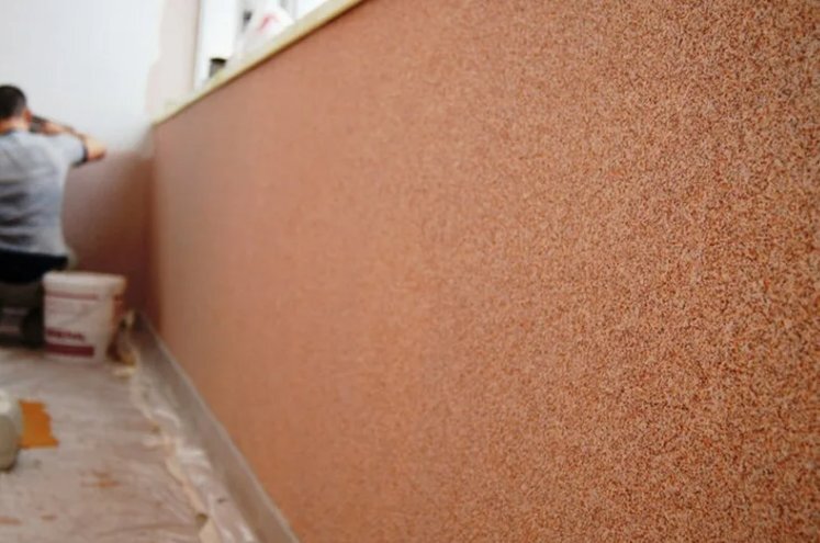 Можно ли применять декоративную штукатурку для отделки стен ванной комнаты и туалета - рекомендации по выбору и нанесению