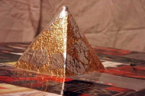 Пирамида из бумаги своими руками - схемы разных моделей и поэтапная инструкция